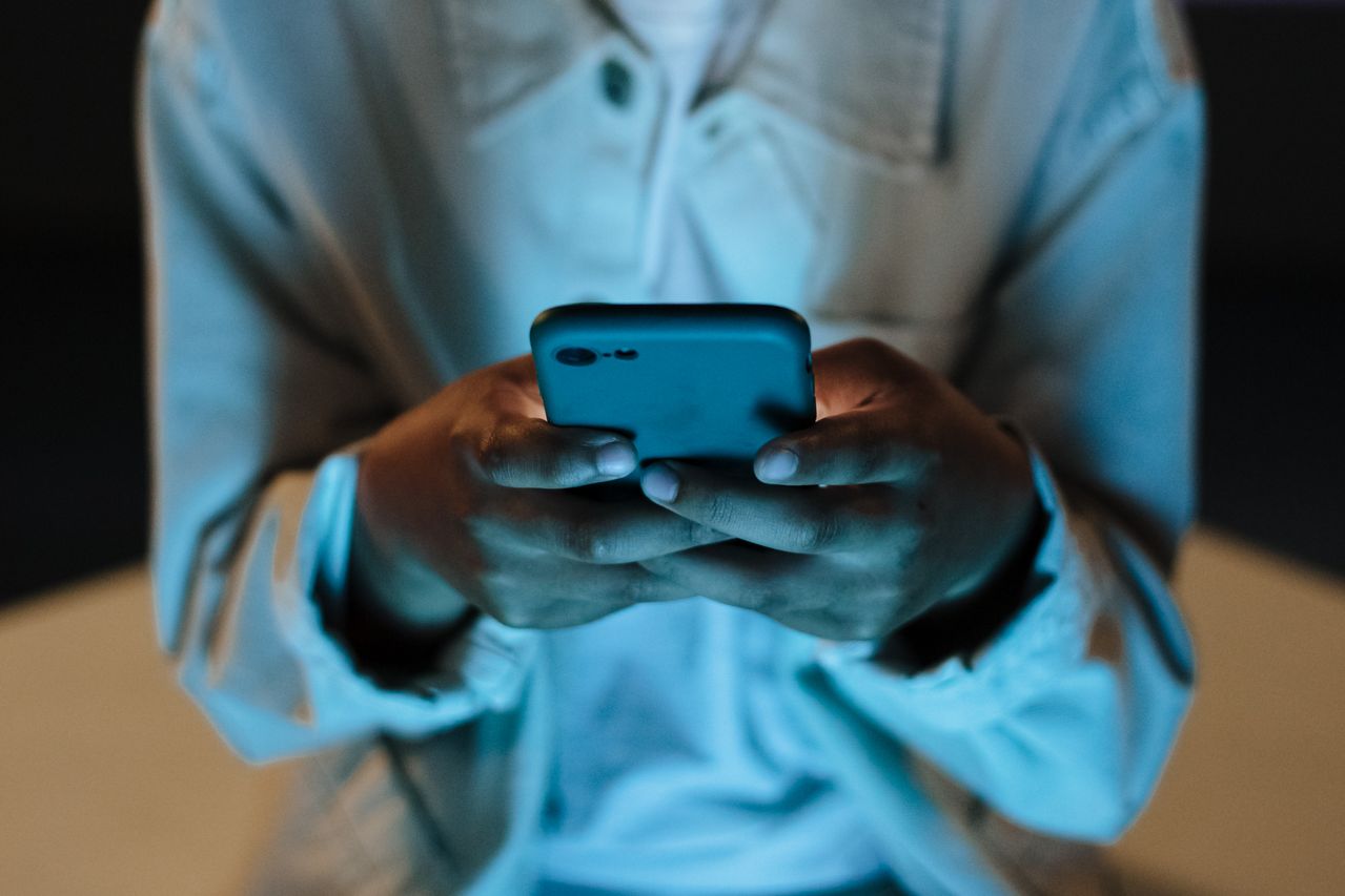 Romance Scam Investigations: How Licensed Investigators Uncover Online Dating Fraud